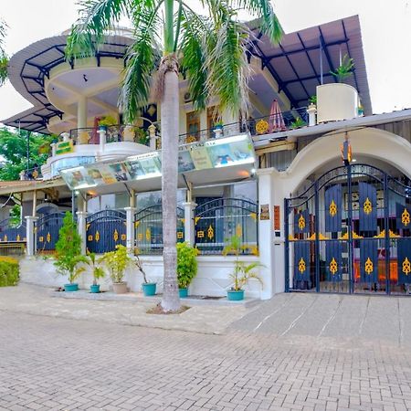 Oyo 3088 Green Valley House Сенгиги Екстериор снимка